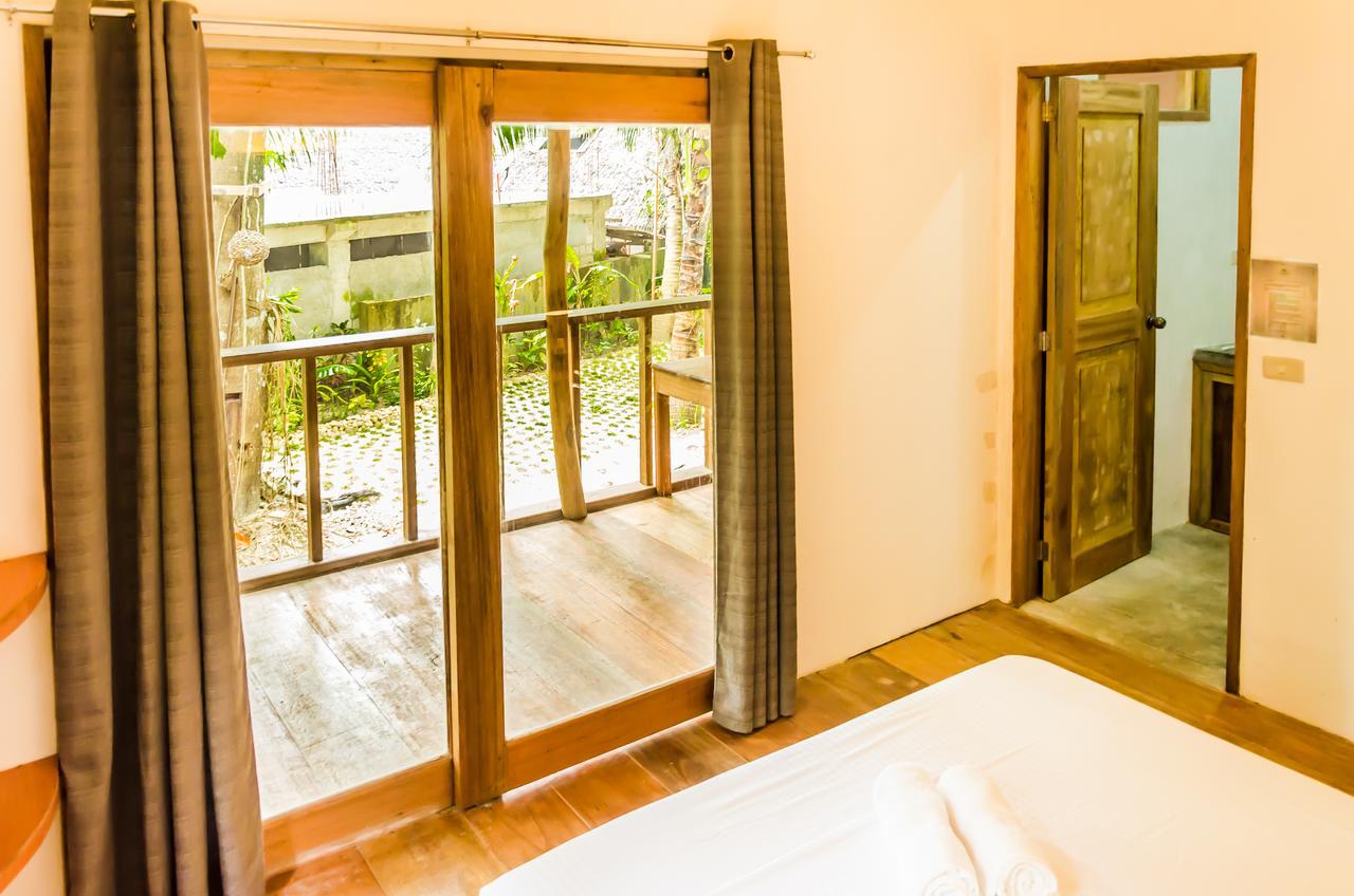 Amihan Bungalows General Luna  Exteriör bild